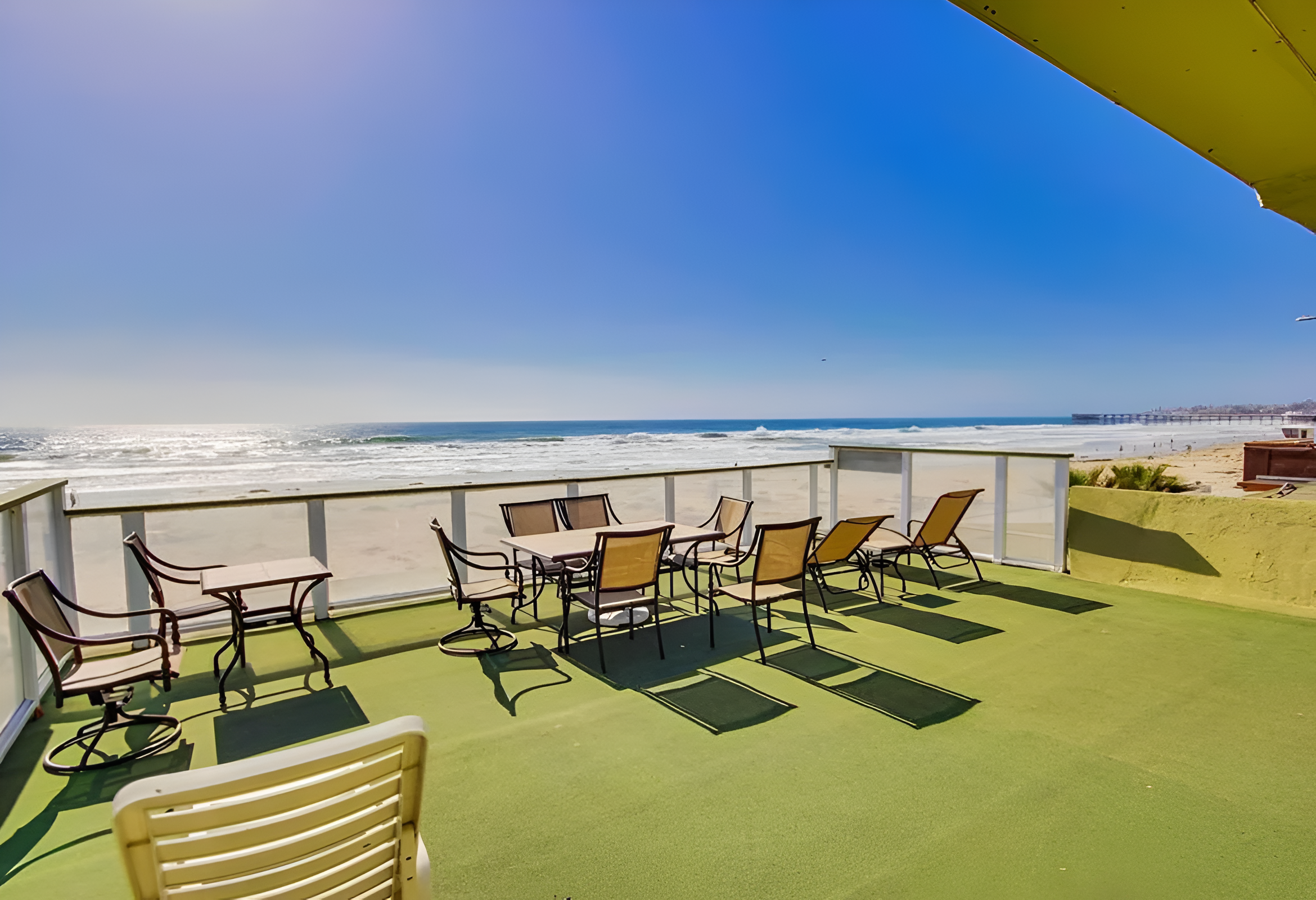 Surfer Beach Hotel — photo 5