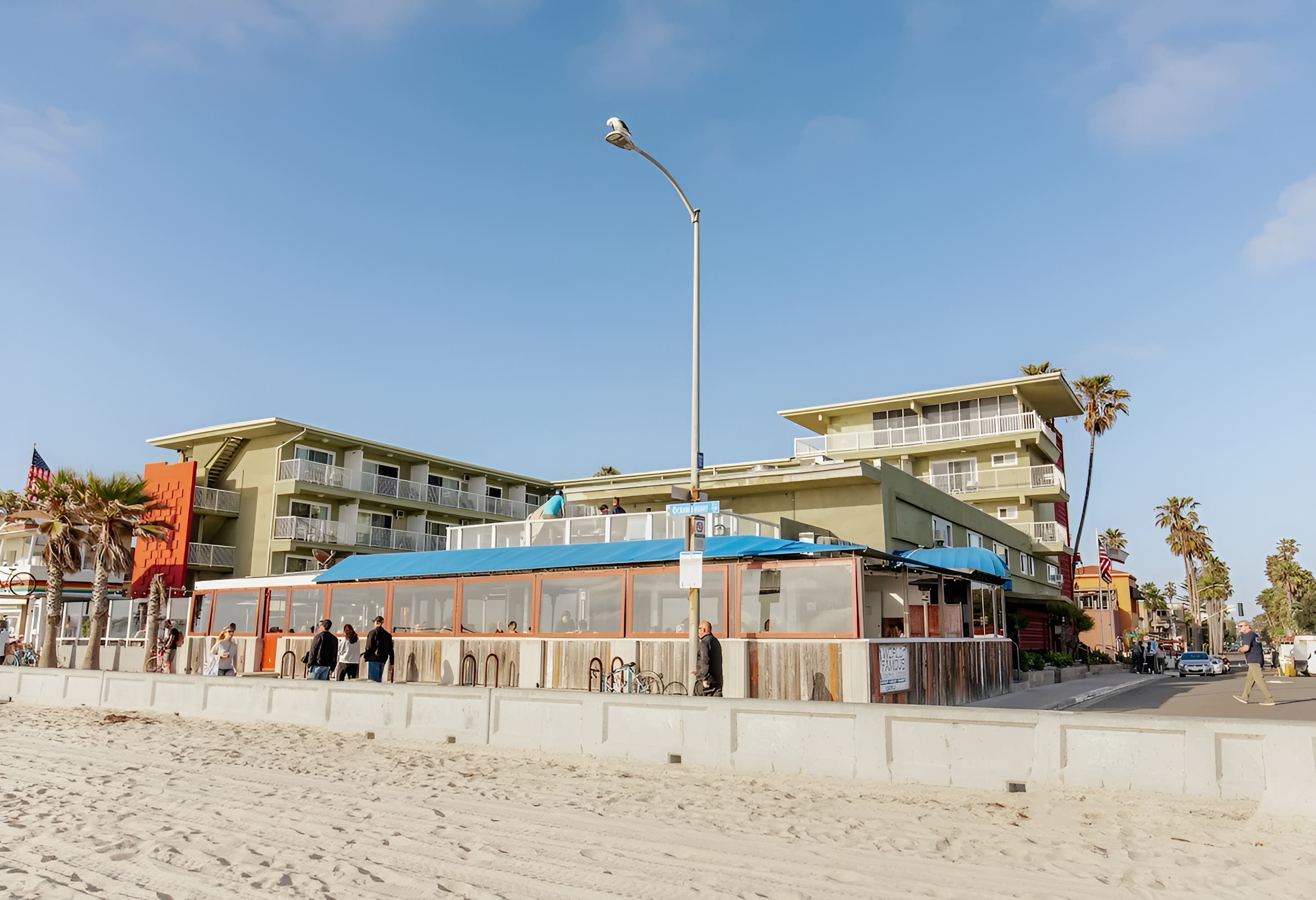 Surfer Beach Hotel — photo 26 of 56