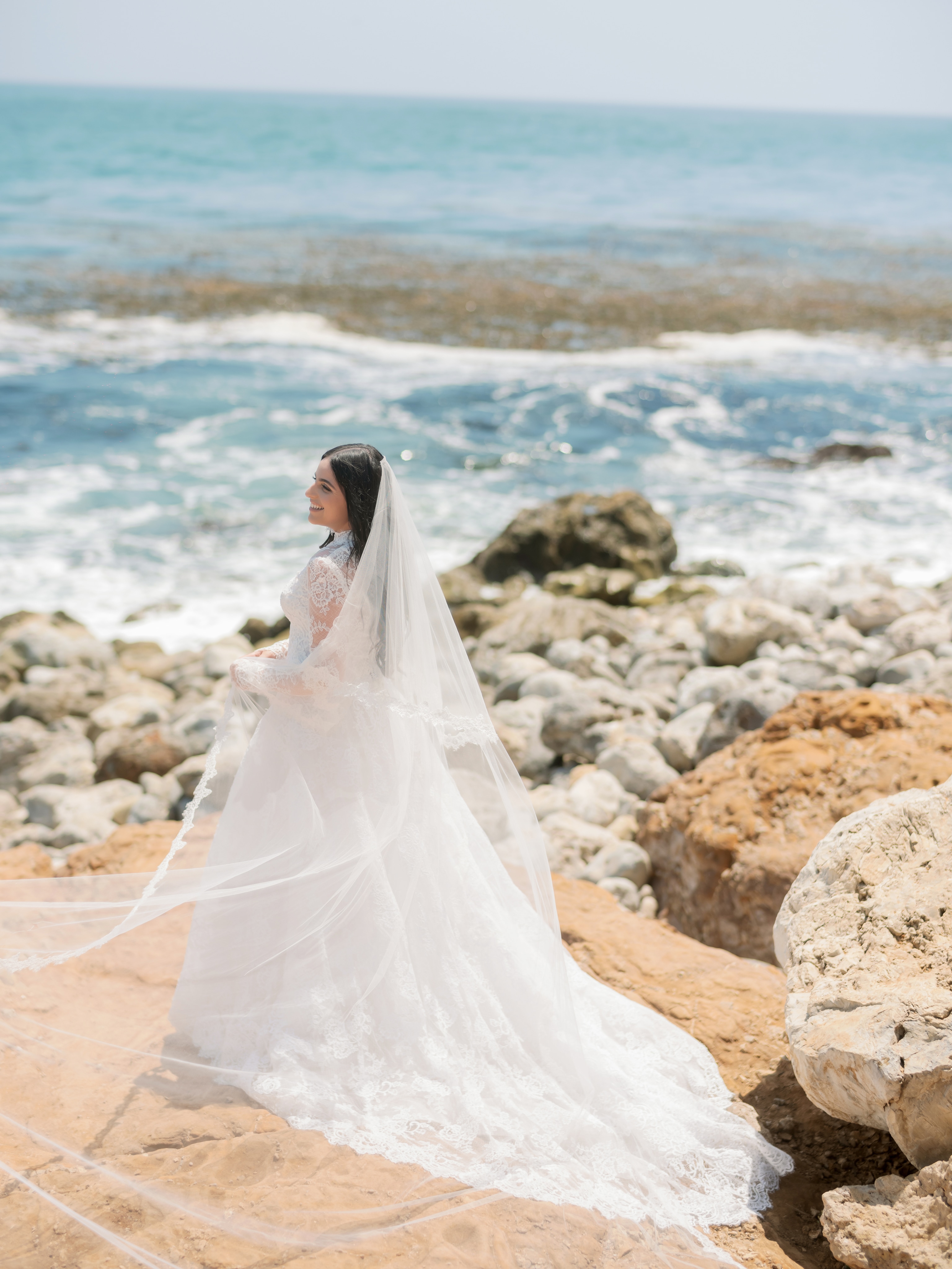 A Wedding Palette Inspired by a Coastal Summer Sunset at Terranea Resort