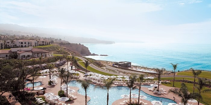 Resort Pool (2nd floor)