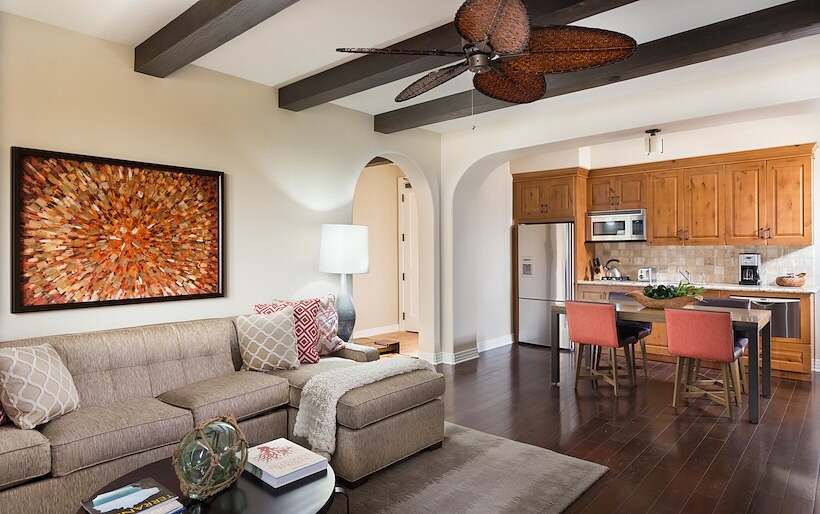 Bungalow suite kitchen & livingroom Terranea Resort Rancho Palos Verdes California