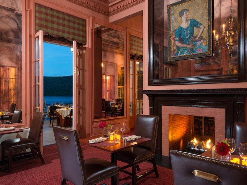 Summer on the Menu: Must-Try Dishes at 1909