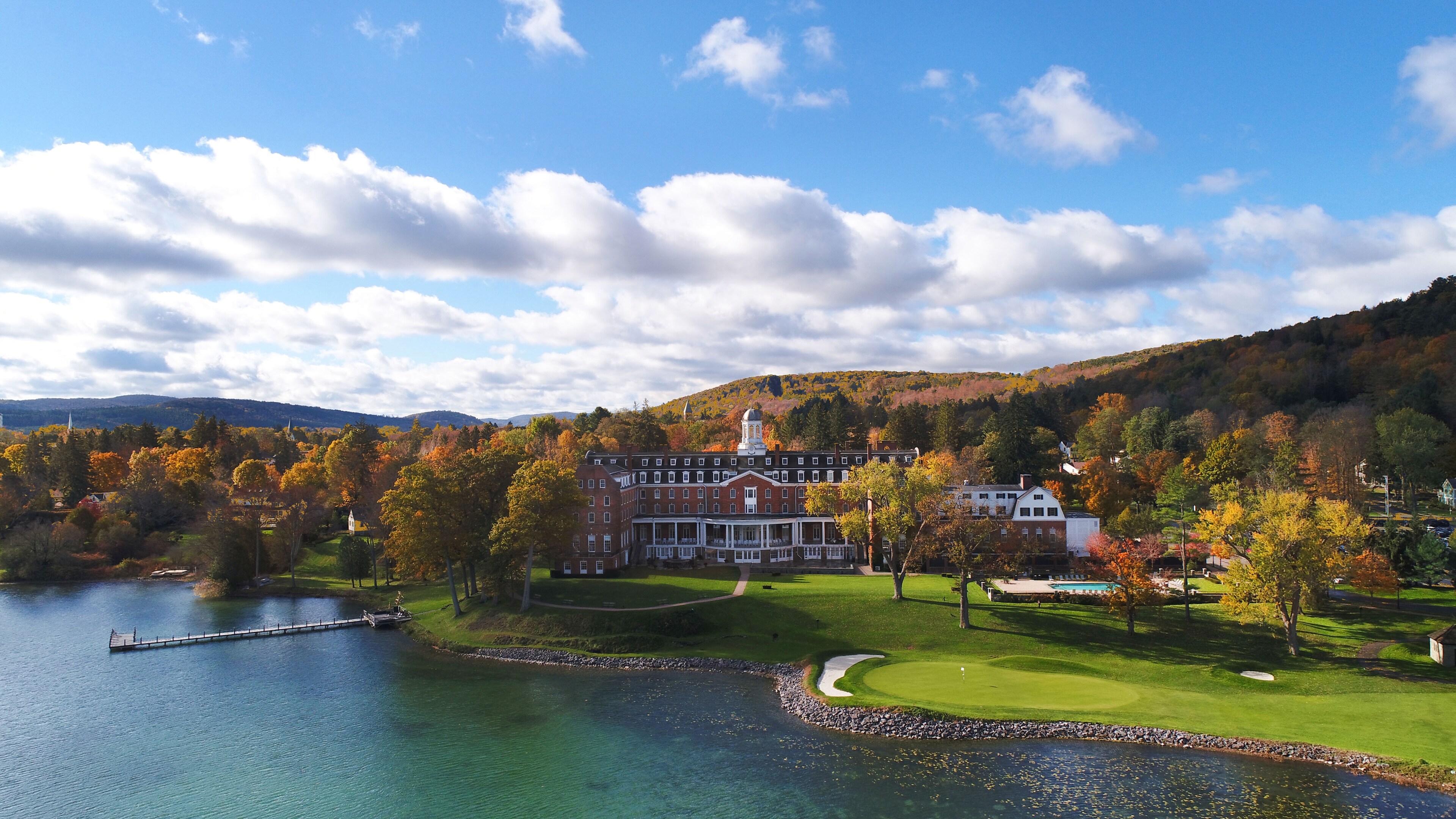  A Storied Luxury Stay at The Otesaga Resort Hotel, New York
