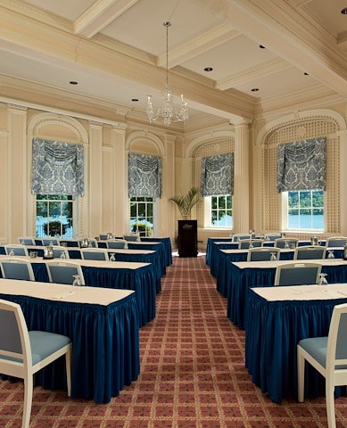otesaga brunch dress code Cooperstown Dining