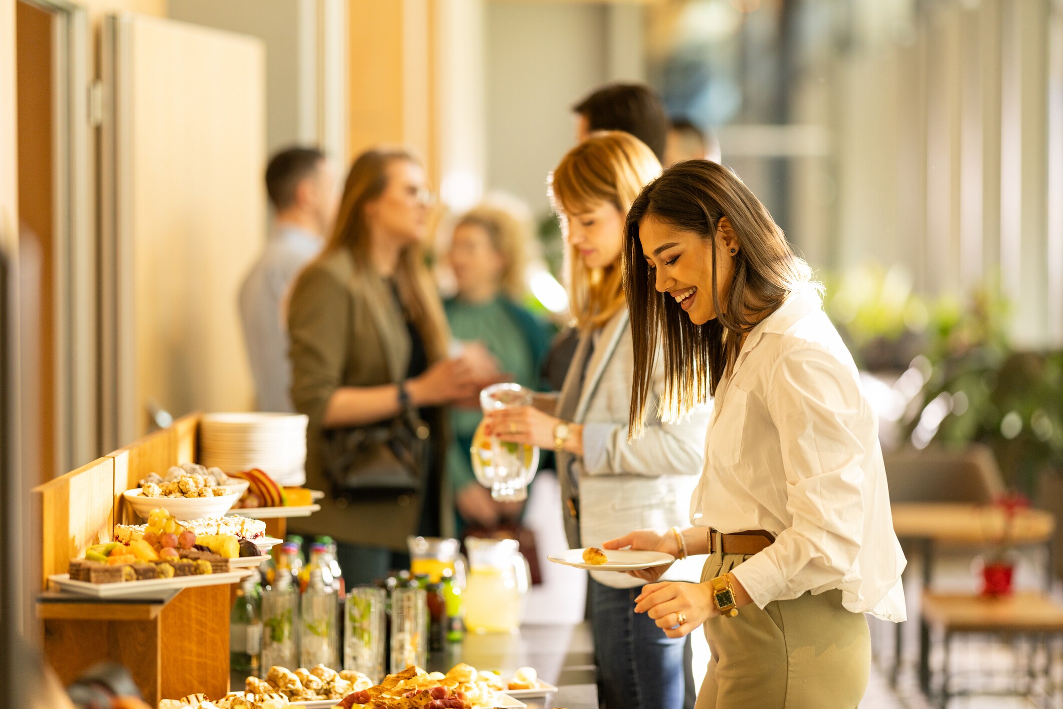 otesaga brunch dress code Please join us in welcoming Ryan Cross as our new Executive Pastry Chef at  The Otesaga! With over 20 years of experience in hotels and restaurants,  Ryan has gained extensive knowledge of