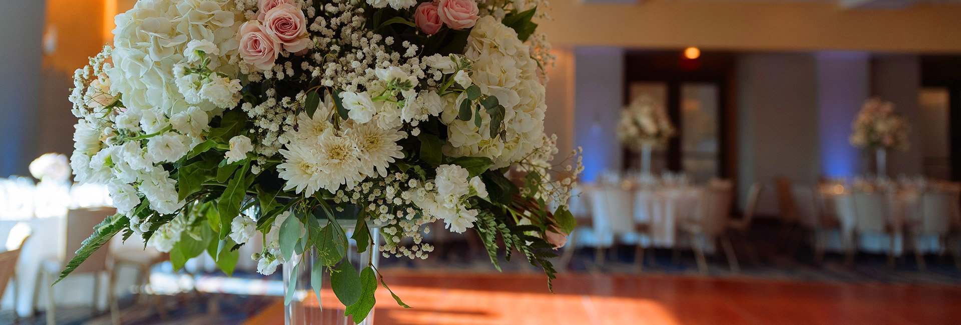Plan your wedding with special dishes at Statler Hotel Ithaca
