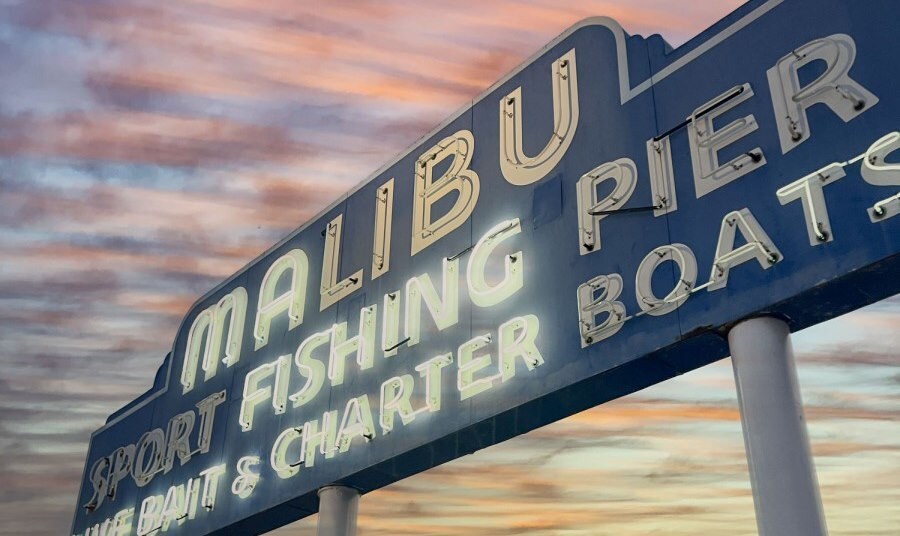 Malibu Pier Signage