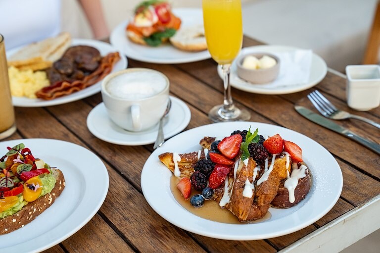 Breakfast at Malibu Canyon Bar & Grill
