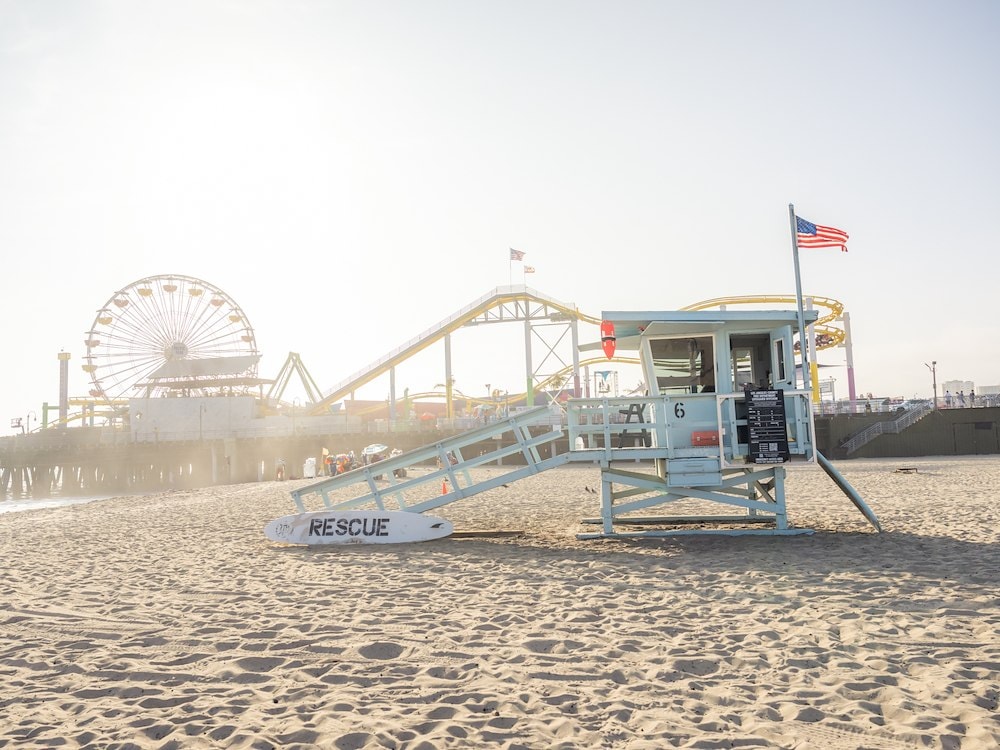 Lifeguard station and Pacific Park on Santa Monica Beach
