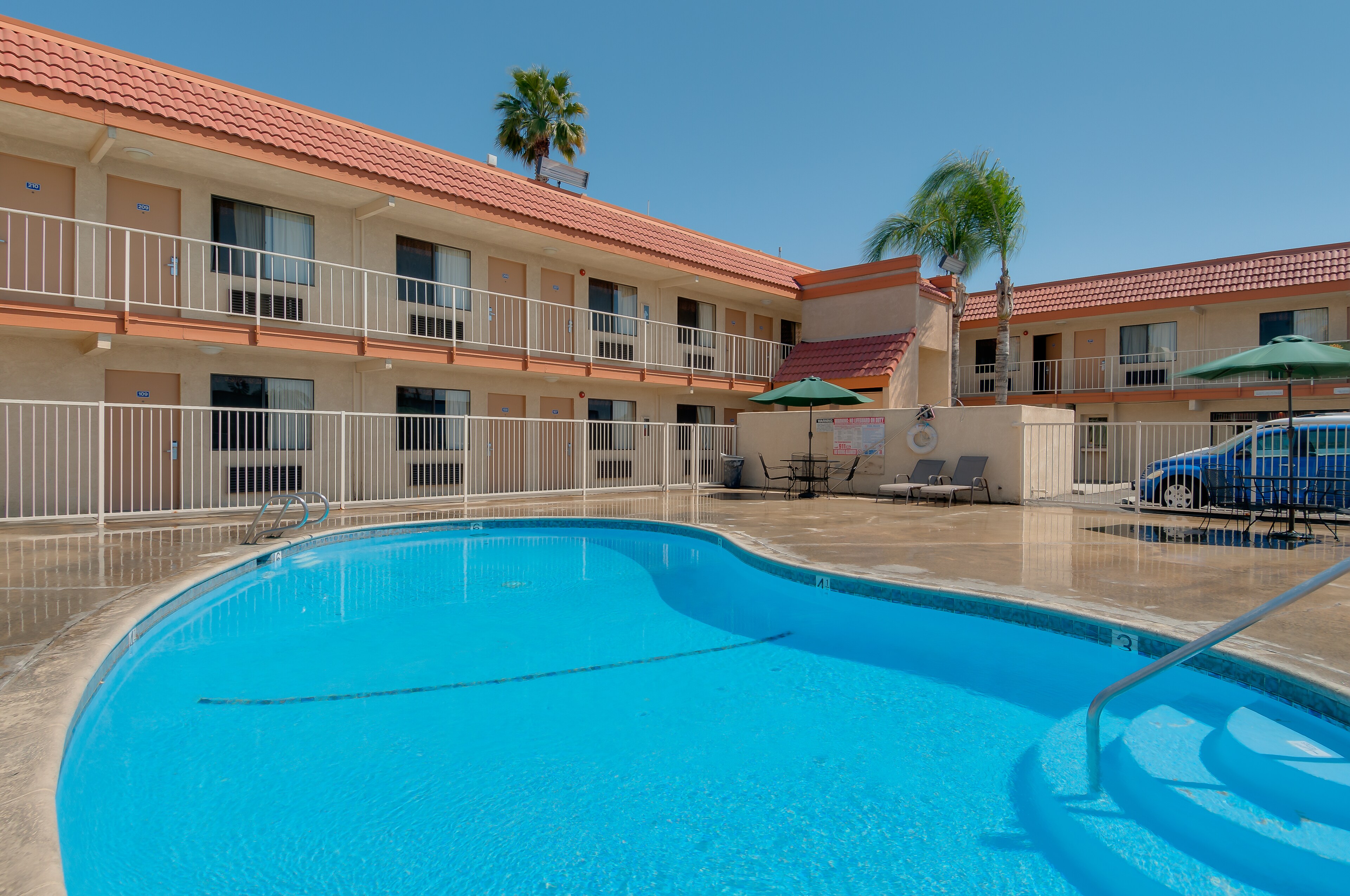 Swimming Pool available at vagabond inn Bakersfield North