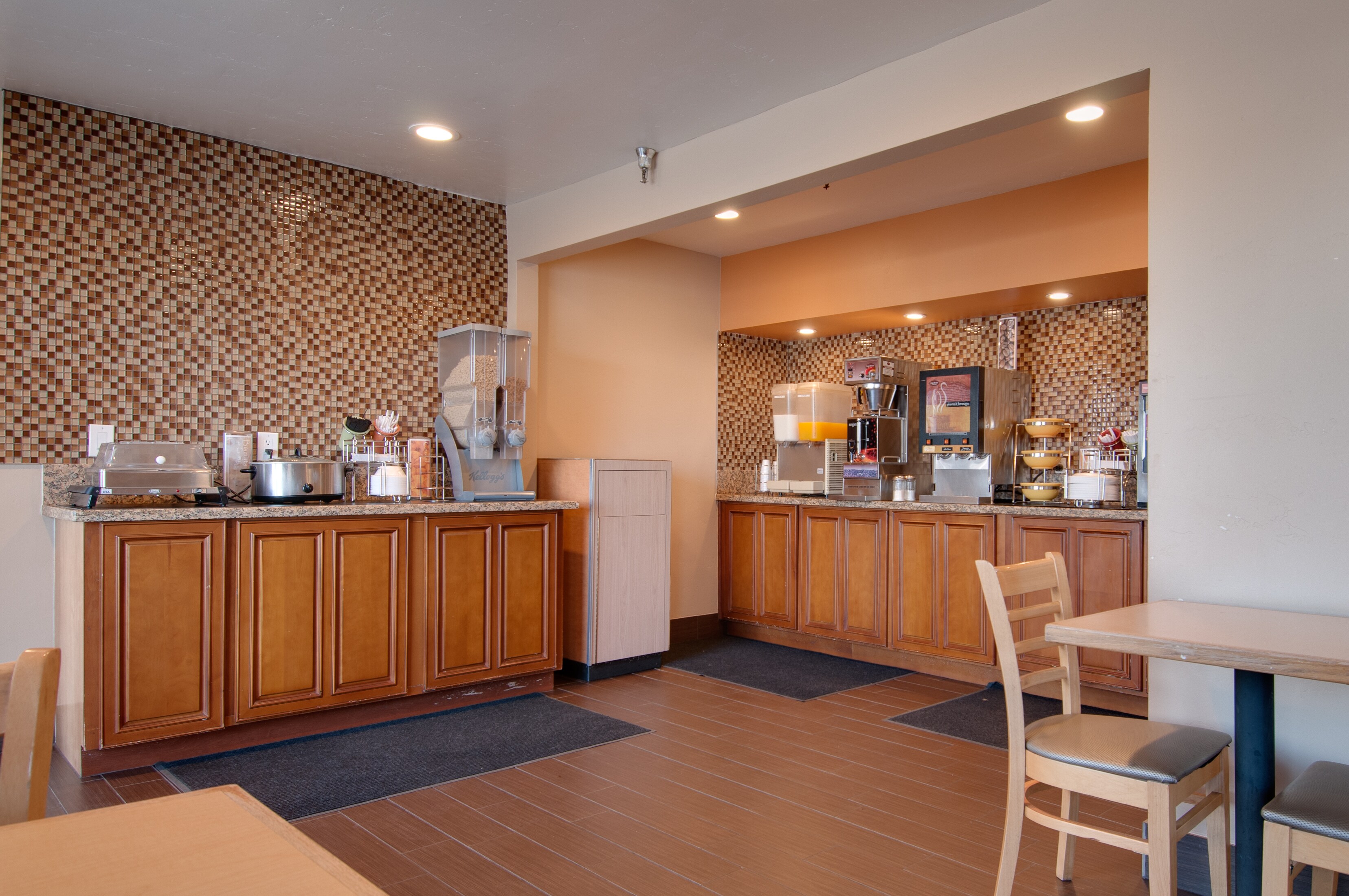 Amenities area at Vagabond Inn Bakersfield South