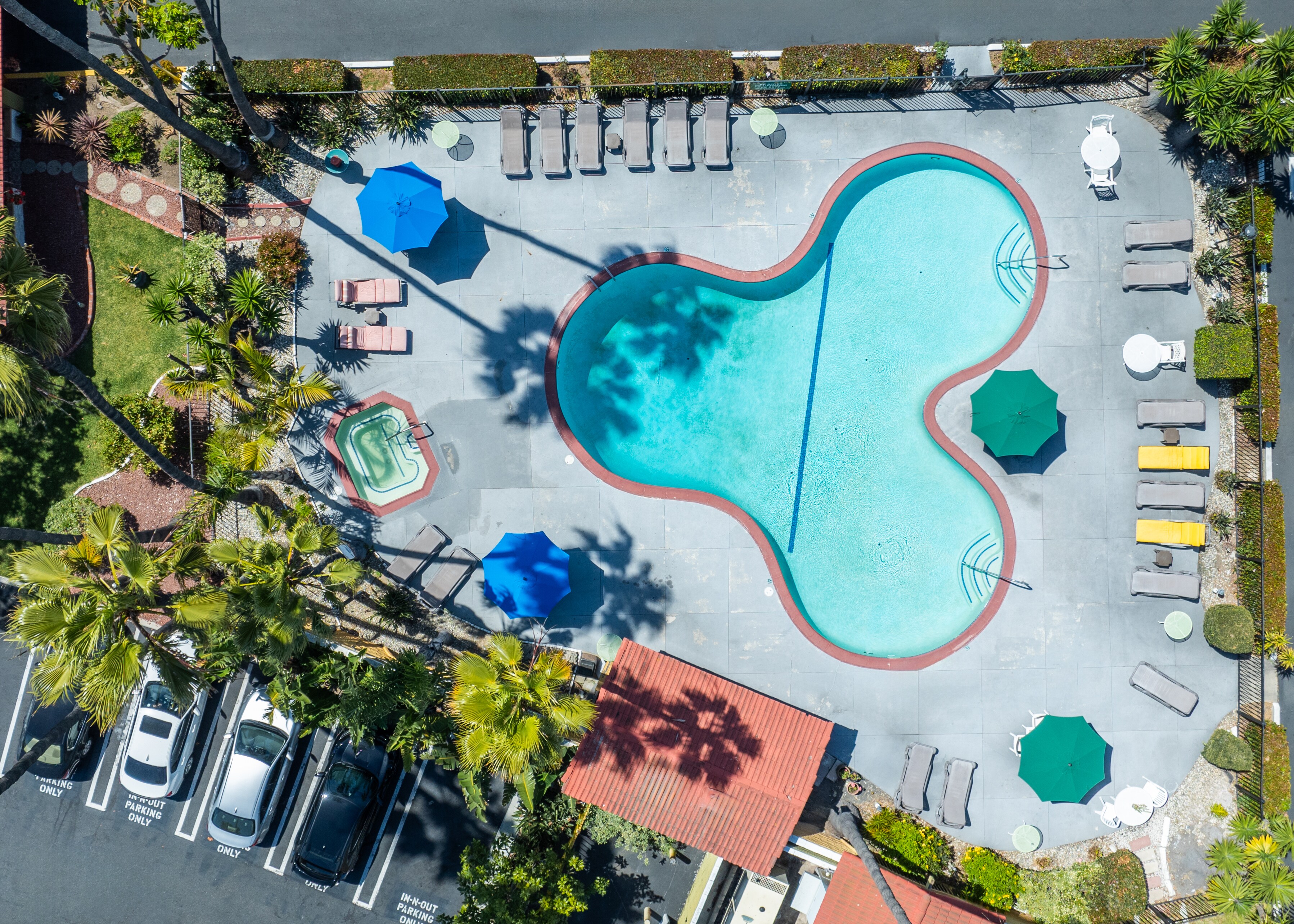 Vagabond Inn - Costa Mesa Swimming Pool