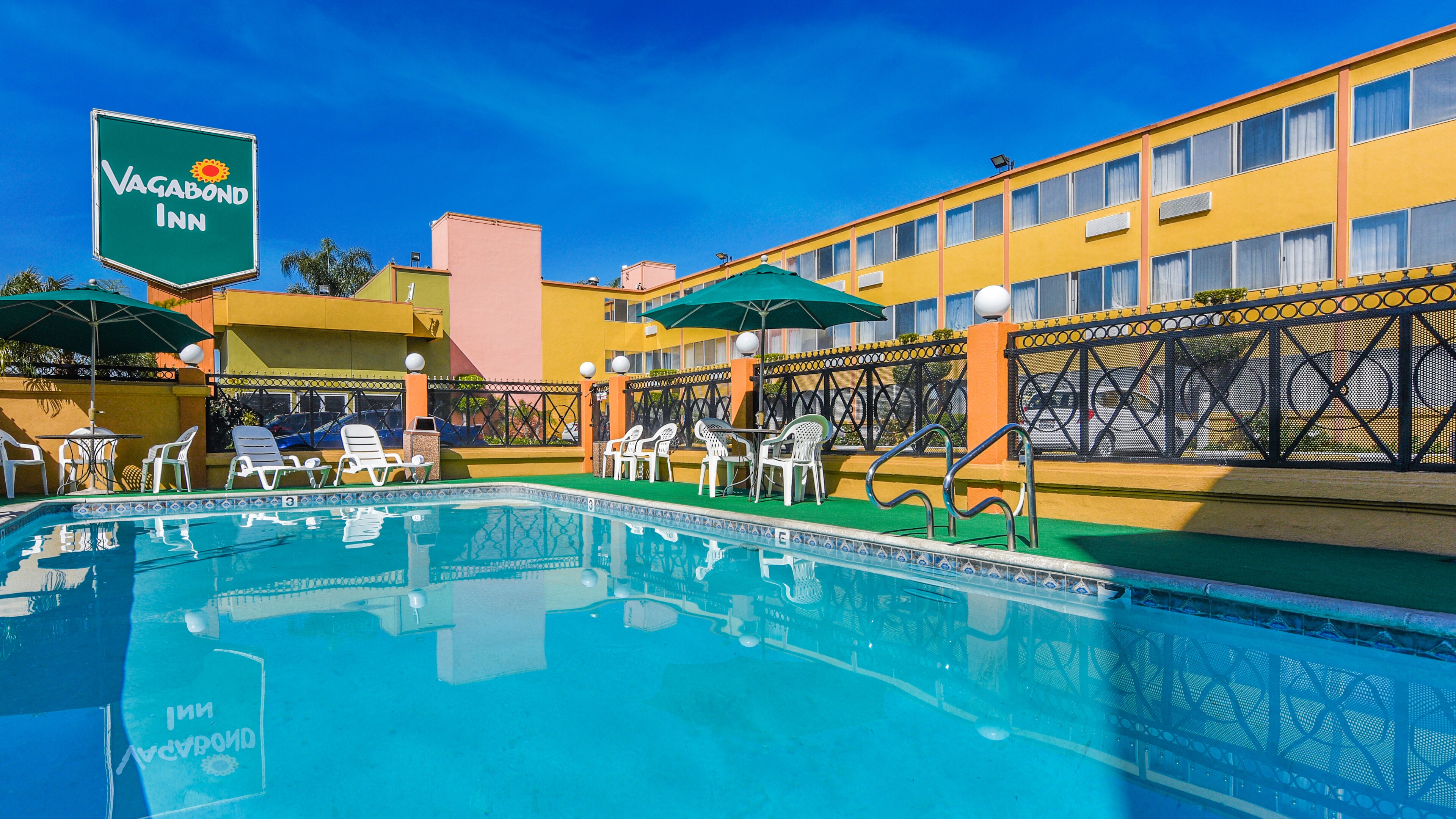 Special Offers at Vagabond Inn - Long Beach