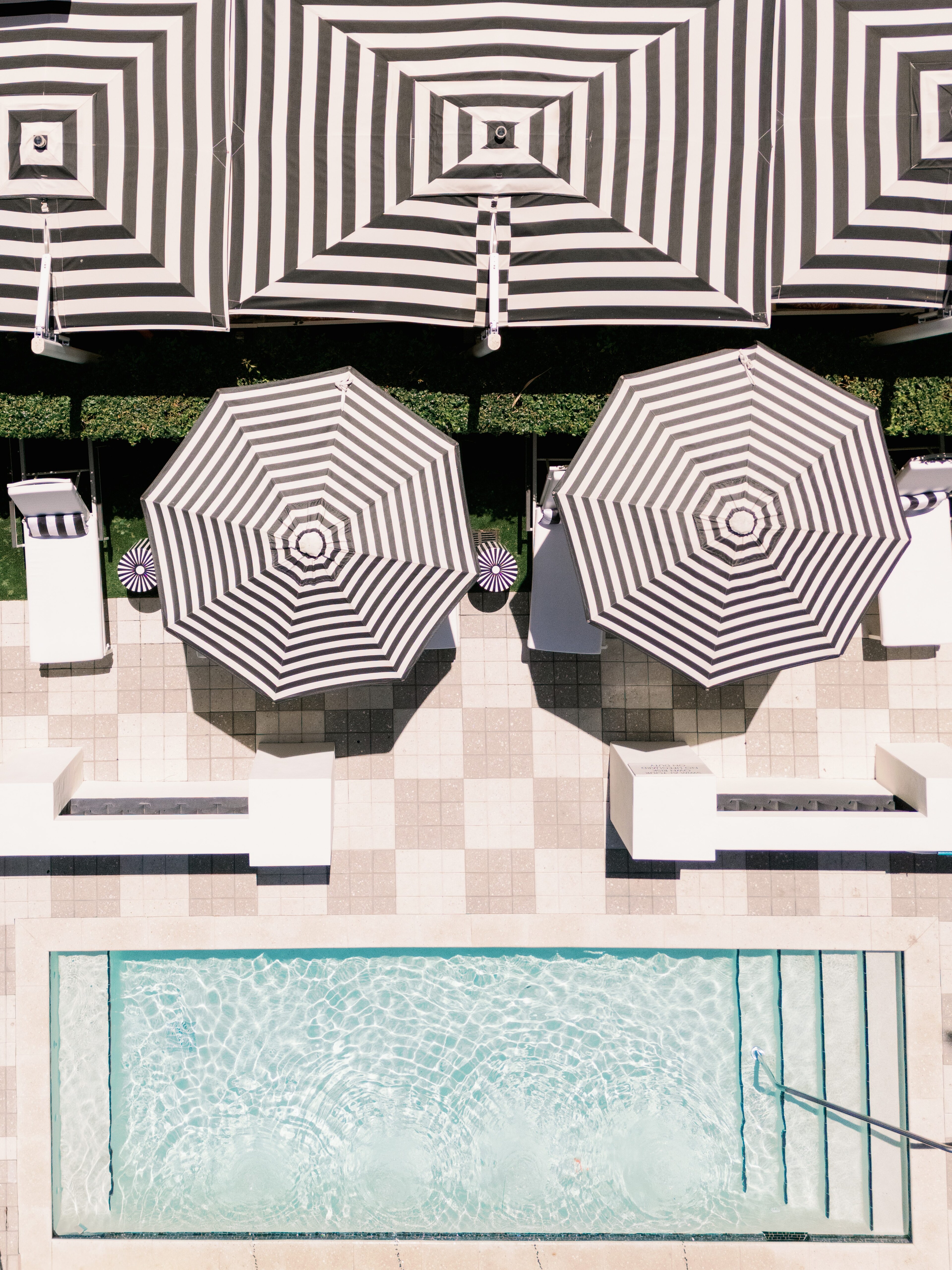 gIFT cARDS WHITE ELEPHANT RESORTS 