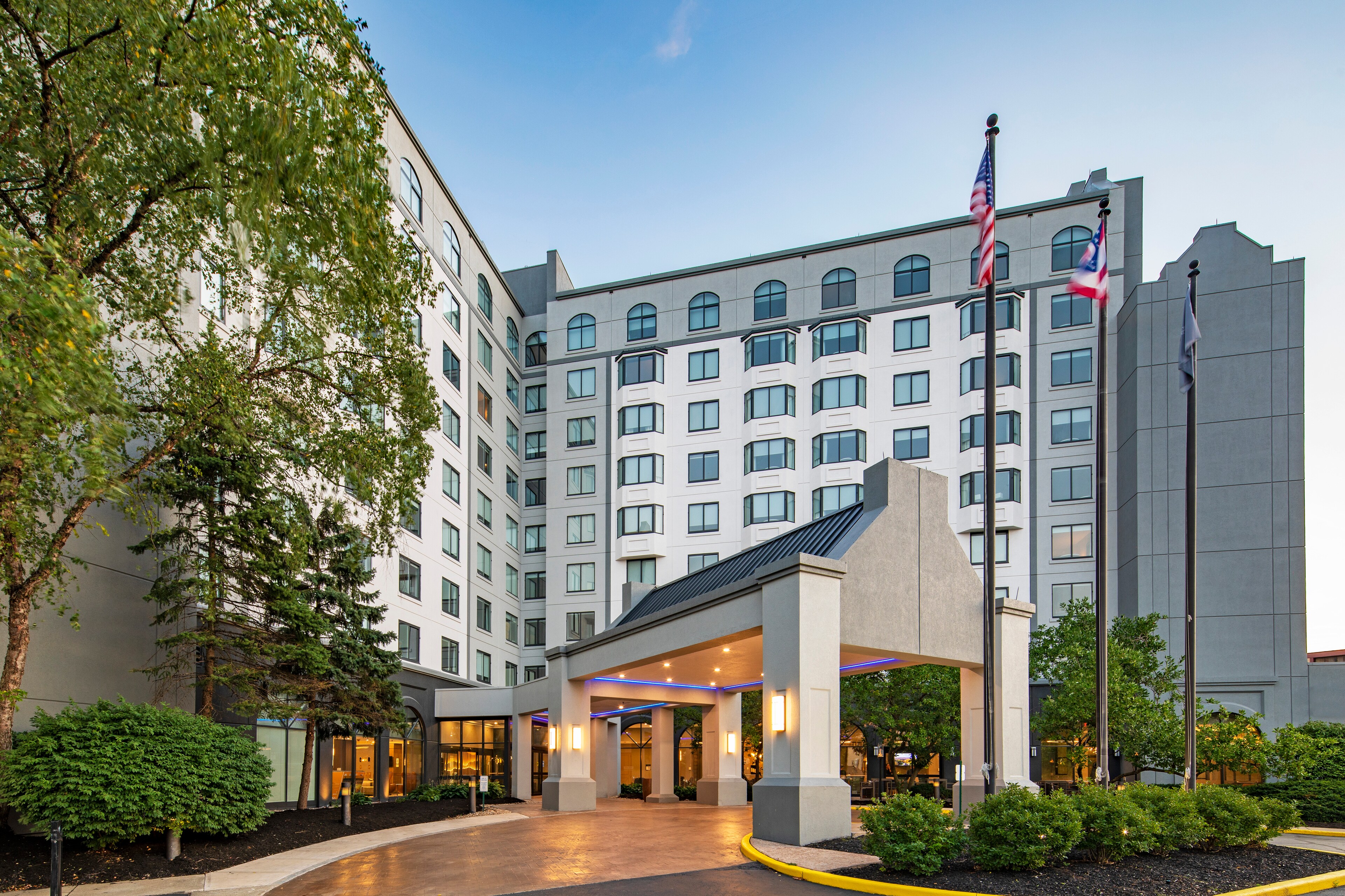 Sheraton Suites reopens on Columbus' north side following 10-month renovation
