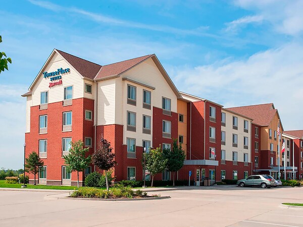 Exterior view of IOWA Towneplace Suites