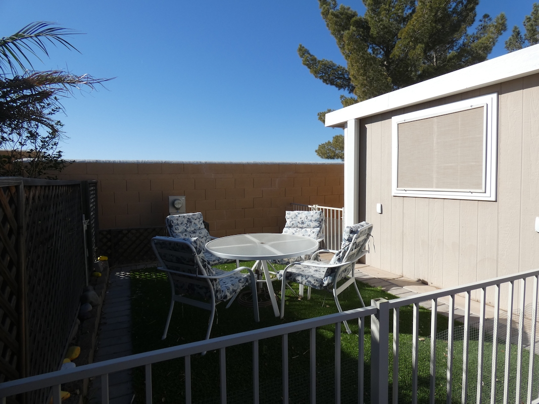 PCK Palm Creek Resort & Residences