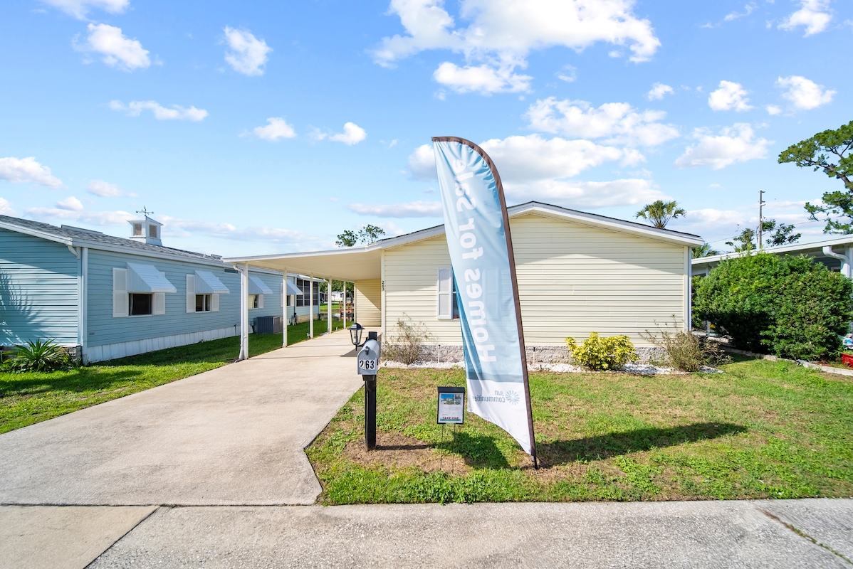 RPV Royal Palm Village