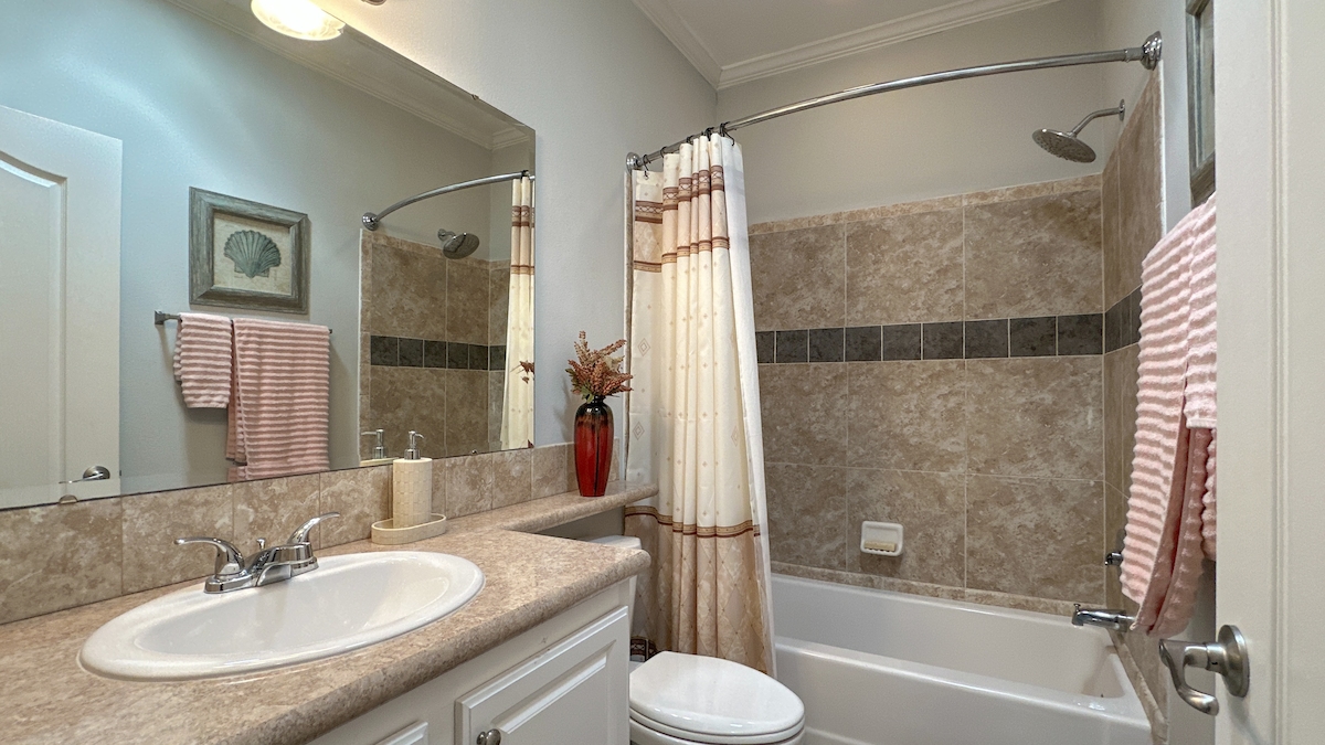 WAT Water Oak Country Club Estates