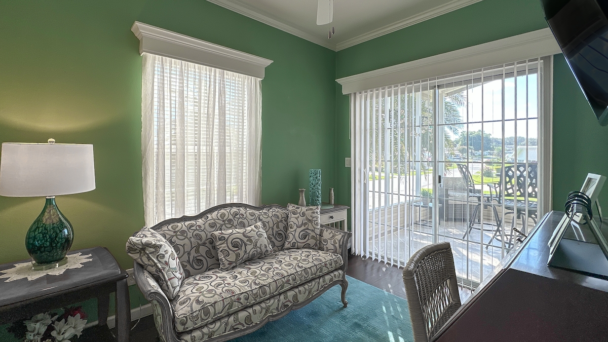WAT Water Oak Country Club Estates