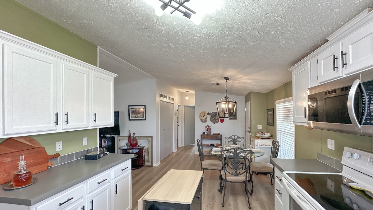 WAT Water Oak Country Club Estates