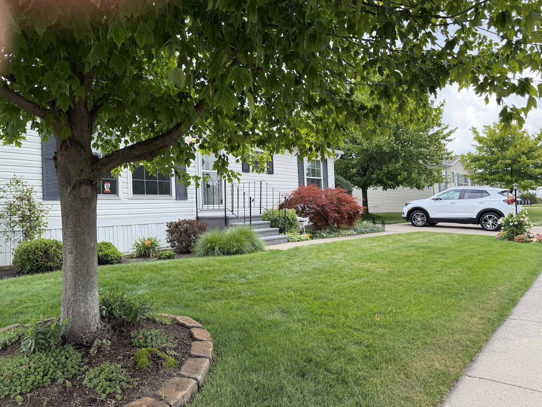 CMV Country Meadows Village