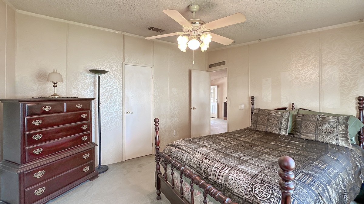 WAT Water Oak Country Club Estates