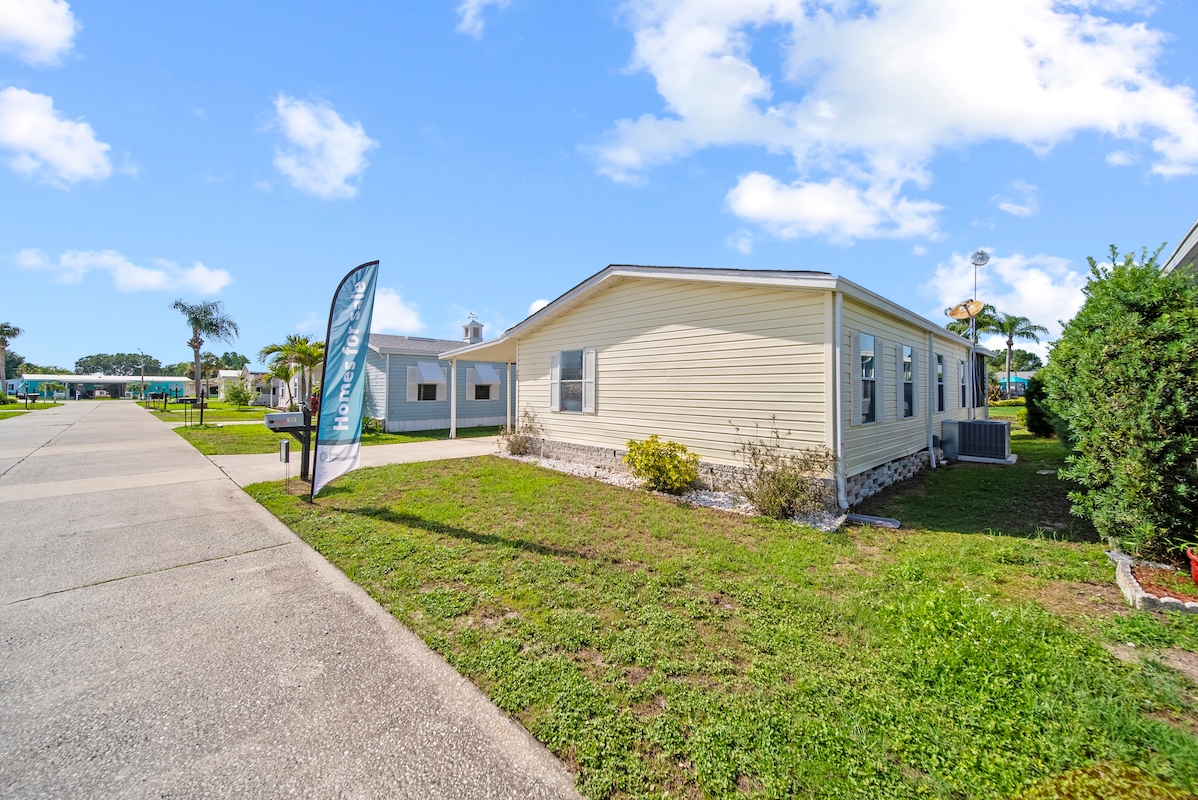 RPV Royal Palm Village