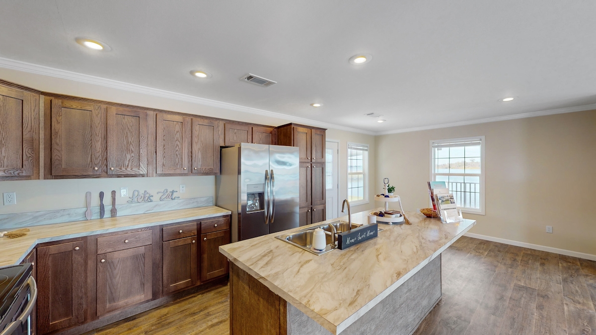 PTL The Landings at Lake Henry