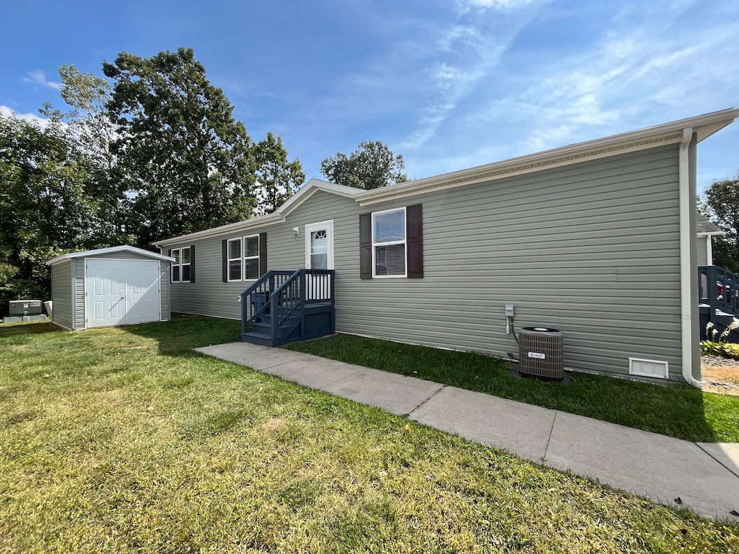 TAN Tanglewood Village