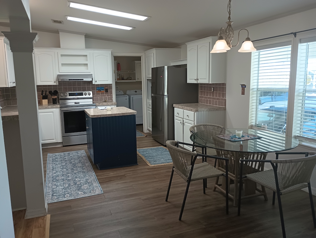 SPS Southport Springs Golf & Country Club