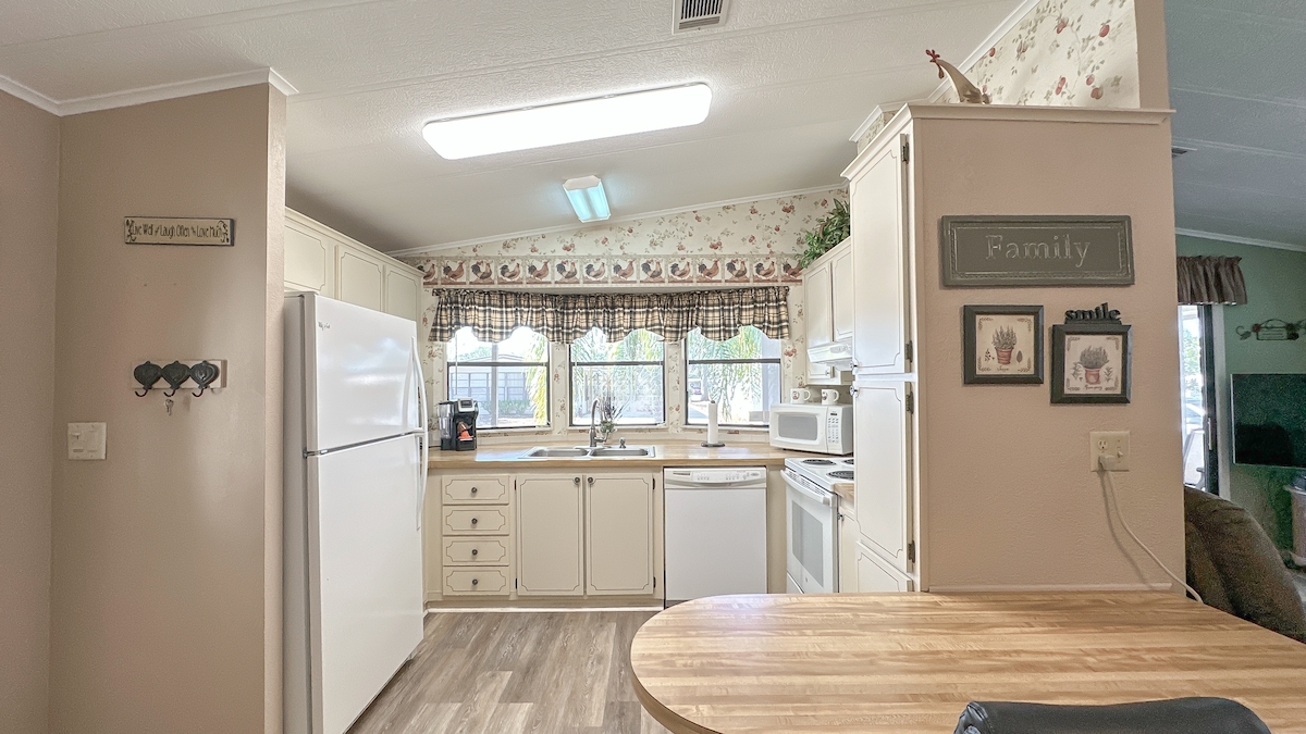 WAT Water Oak Country Club Estates