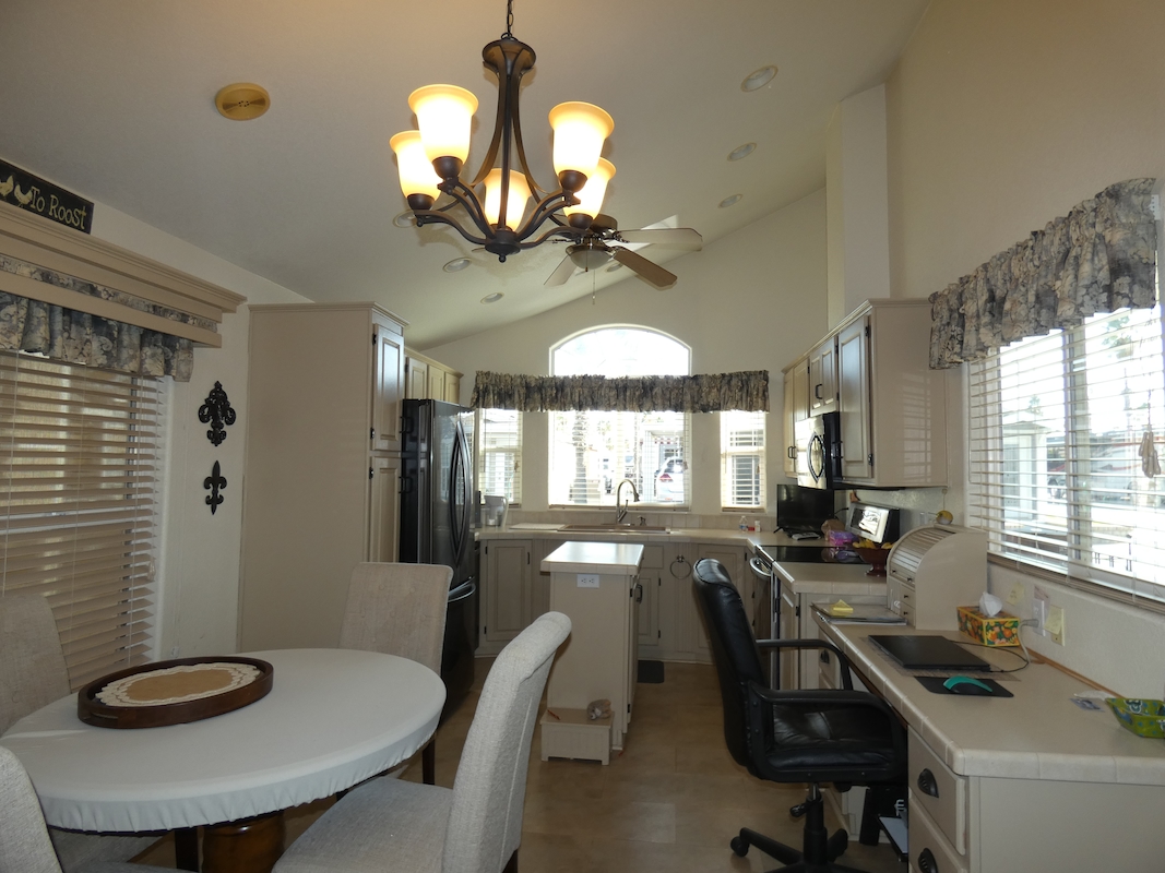 PCK Palm Creek Resort & Residences