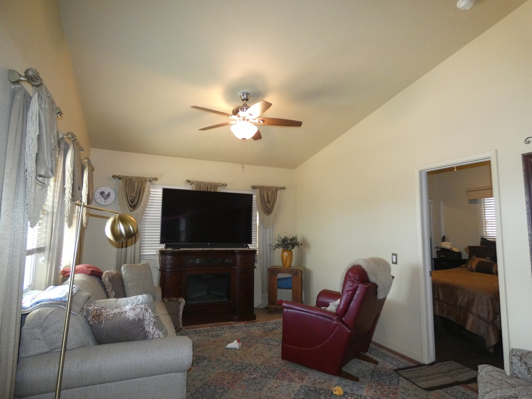 PCK Palm Creek Resort & Residences