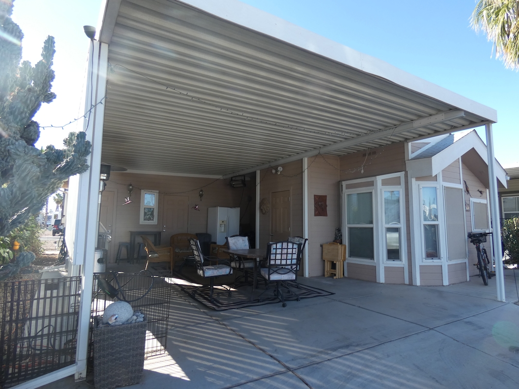 PCK Palm Creek Resort & Residences