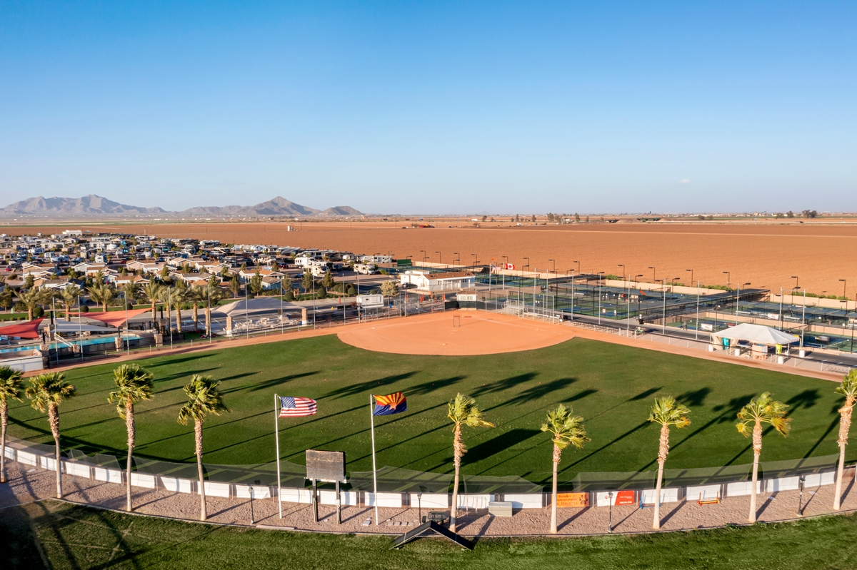 PCK Palm Creek Resort & Residences