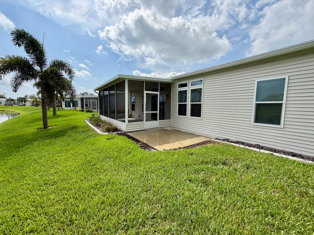 RSC Riverside Club Golf & Marina Community