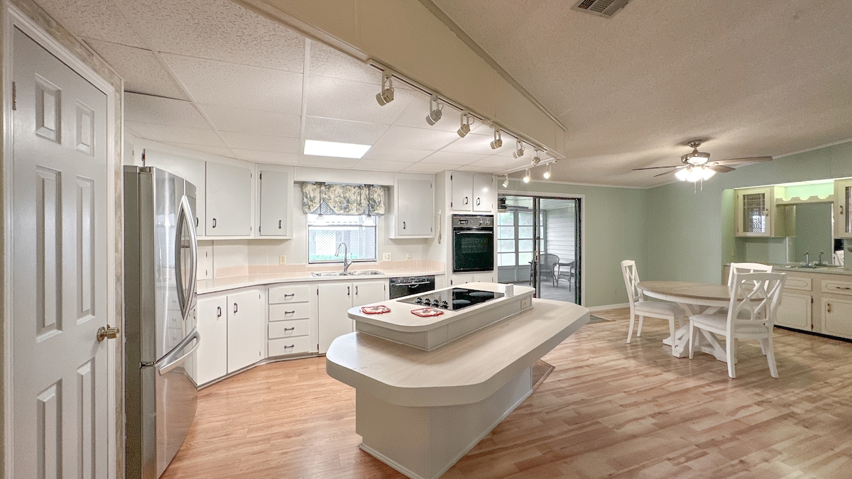 WAT Water Oak Country Club Estates