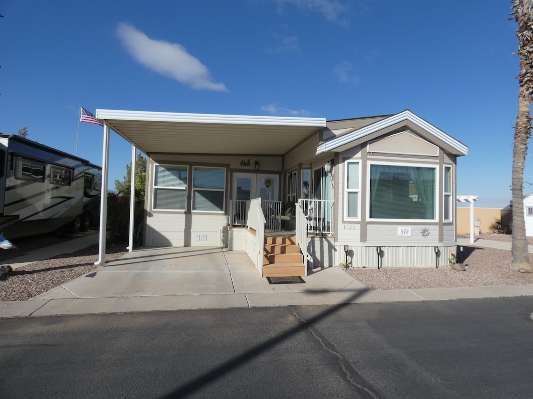 PCK Palm Creek Resort & Residences