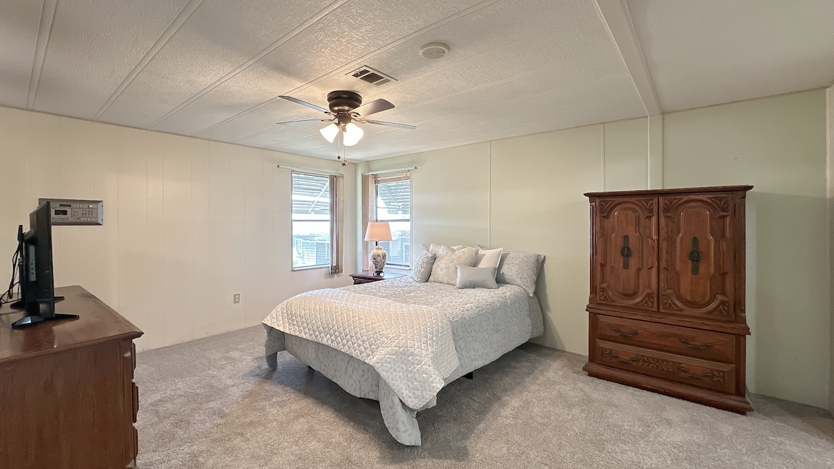 WAT Water Oak Country Club Estates