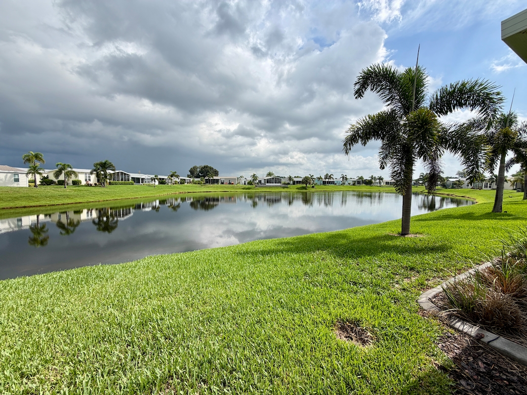 RSC Riverside Club Golf & Marina Community