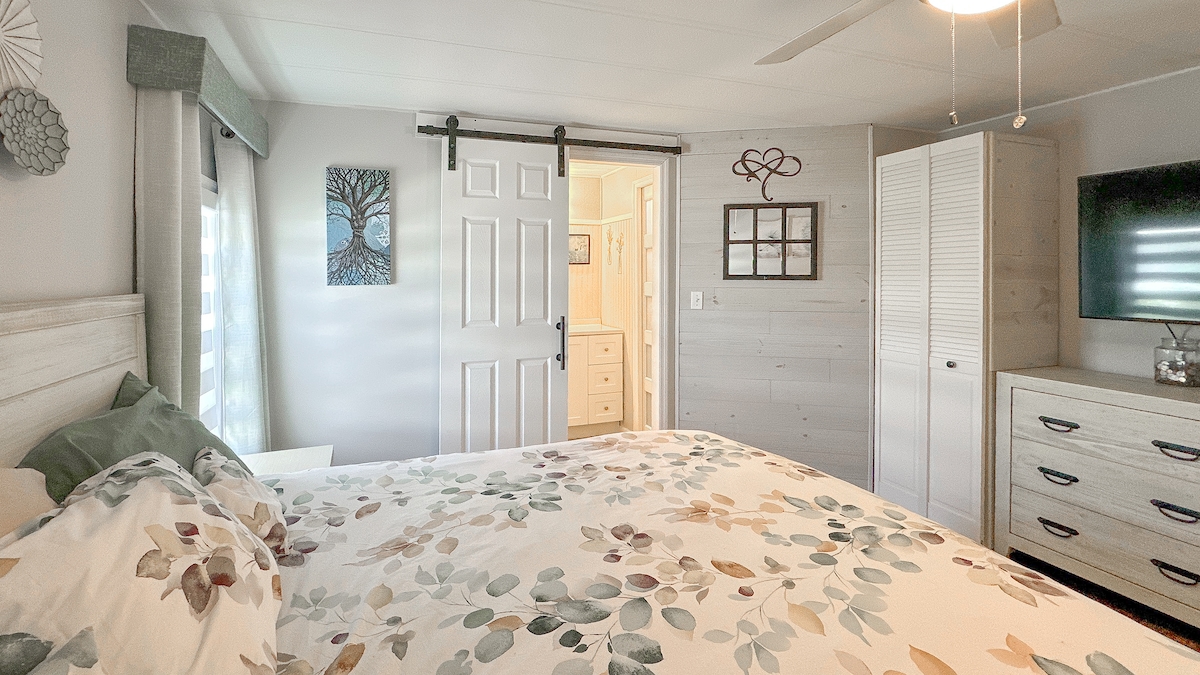 WAT Water Oak Country Club Estates