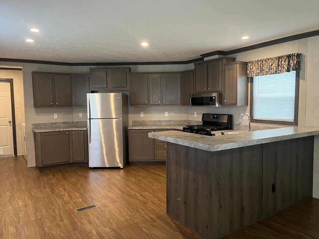 BRO Brookside Manor