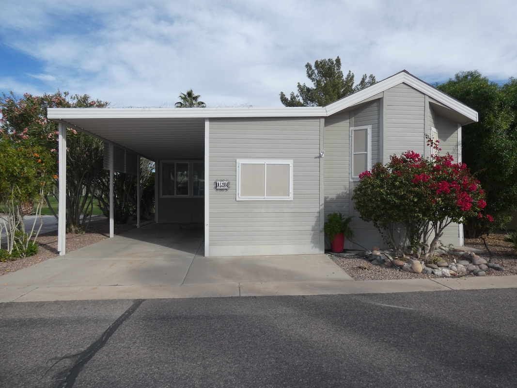 PCK Palm Creek Resort & Residences