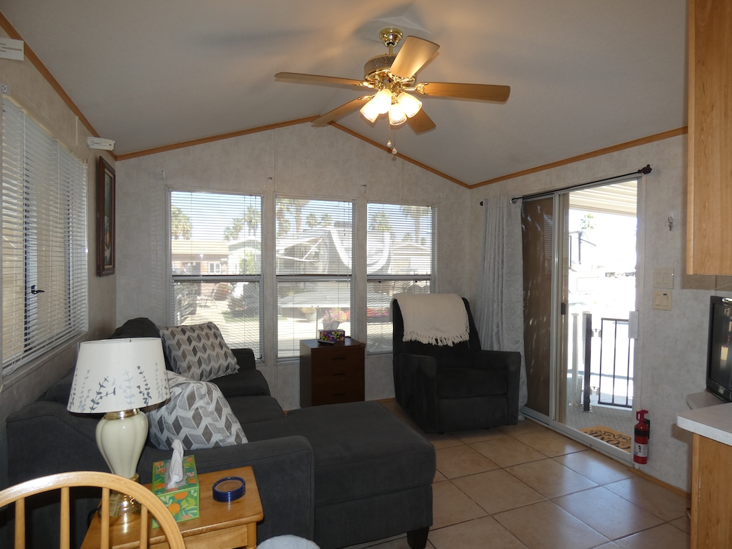 PCK Palm Creek Resort & Residences