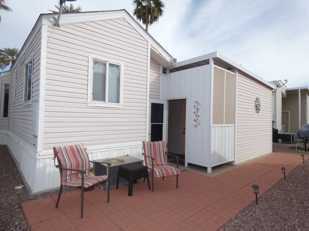 PCK Palm Creek Resort & Residences