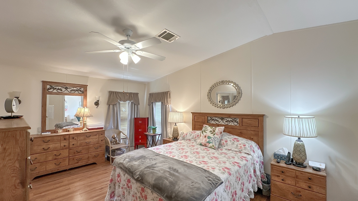 WAT Water Oak Country Club Estates