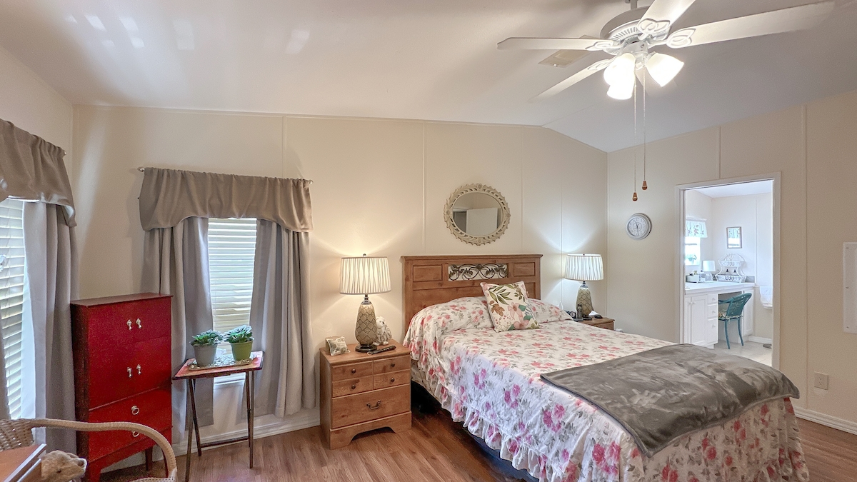 WAT Water Oak Country Club Estates