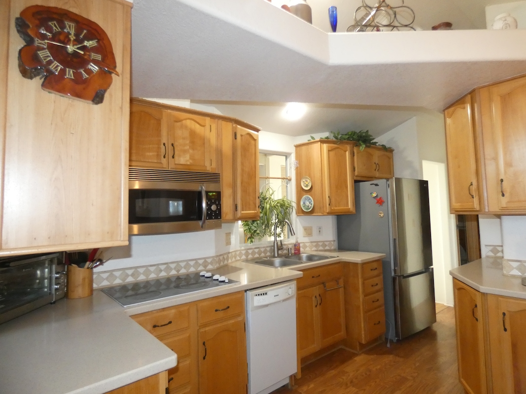 PCK Palm Creek Resort & Residences