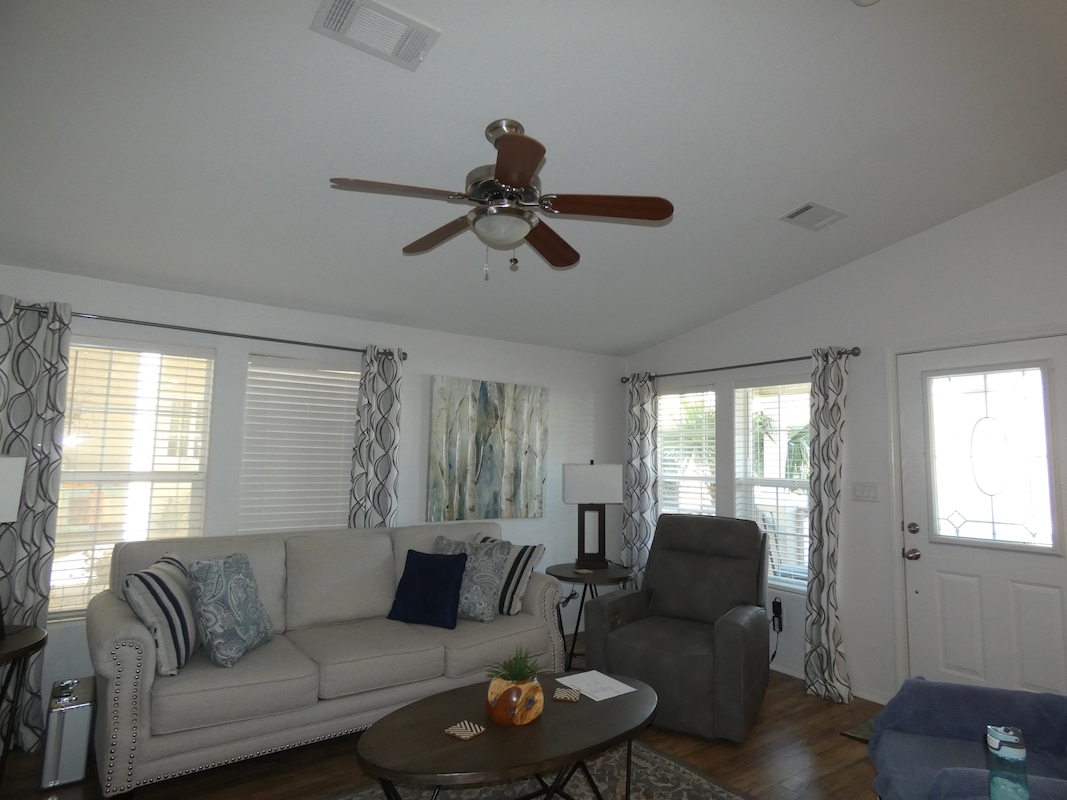 PCK Palm Creek Resort & Residences